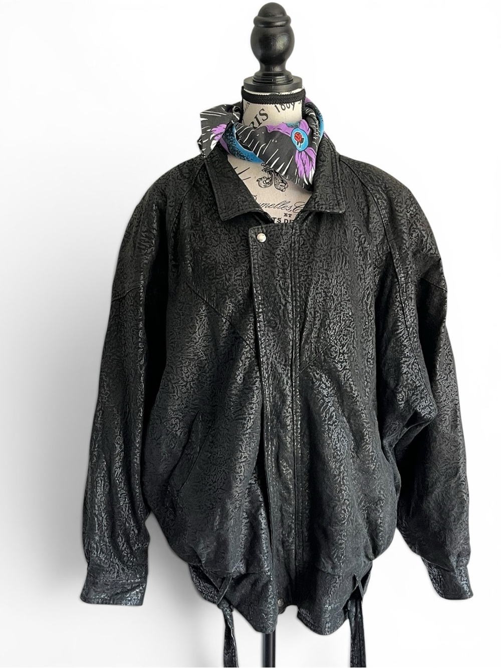 Vintage Embossed Textured Black Leather Bomber Jacket Oversized Batwing 80s - Picture 1 of 12